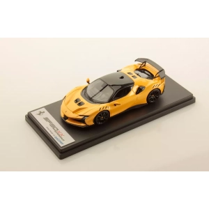 FERRARI SF90 XX STRADALE GIALLO TRISTRATO 1:43 Looksmart Auto Stradali Modellino