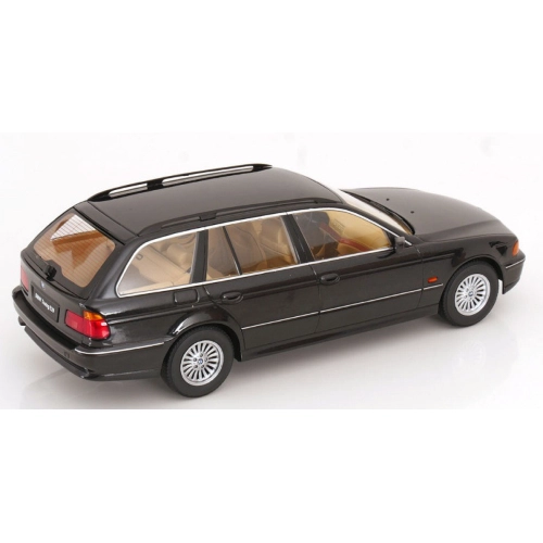 BMW 5-SERIES TOURING E39 1998 SPACE BLACK 1:18 Triple 9 Auto Stradali Modellino