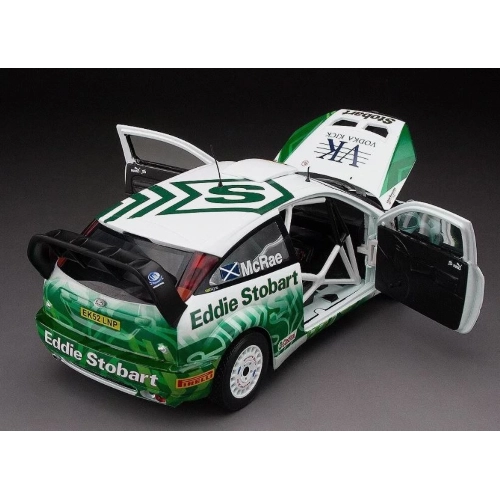 FORD FOCUS WRC N.1 PIRELLI INTERNATIONAL RALLY 2005 COLIN MC RAE 1:18 SunStar Auto Rally Modellino