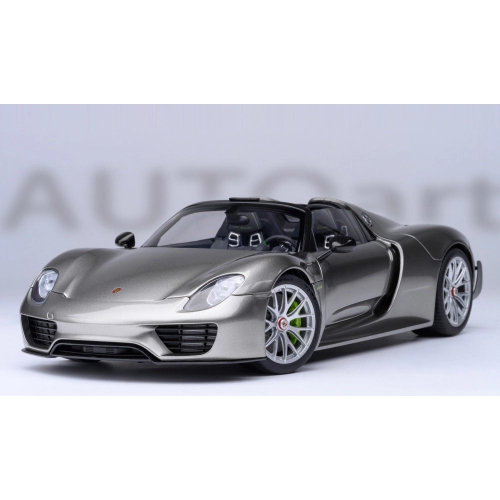 PORSCHE 918 SPYDER 2013 SILVER WEISSACH PACKAGE 1:18 AutoArt Auto Stradali Modellino