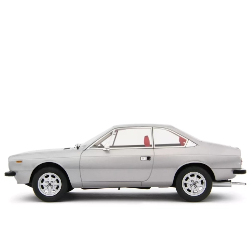 LANCIA BETA COUPE 1973 SILVER 1:18 Laudo Racing Auto Stradali Modellino