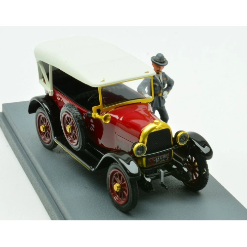 FIAT 501 FIUME 1919 WITH FIGURE GABRIELE D'ANNUNZIO 1:43 Rio Personaggi Storici Modellino