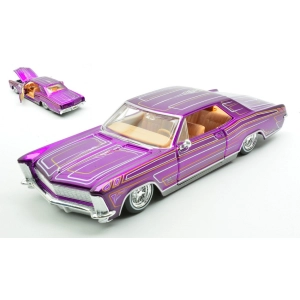 BUICK RIVIERA 1965 VIOLET 1:26 Maisto Auto Stradali Modellino