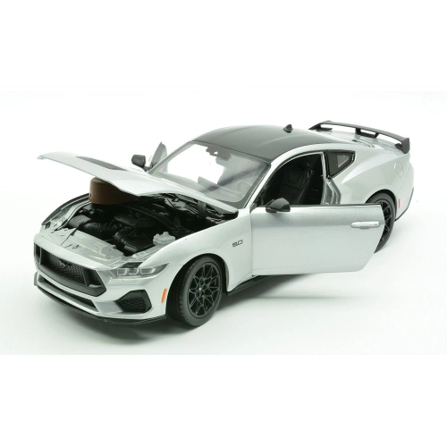FORD MUSTANG GT 2024 SILVER 1:25 Welly Auto Stradali Modellino