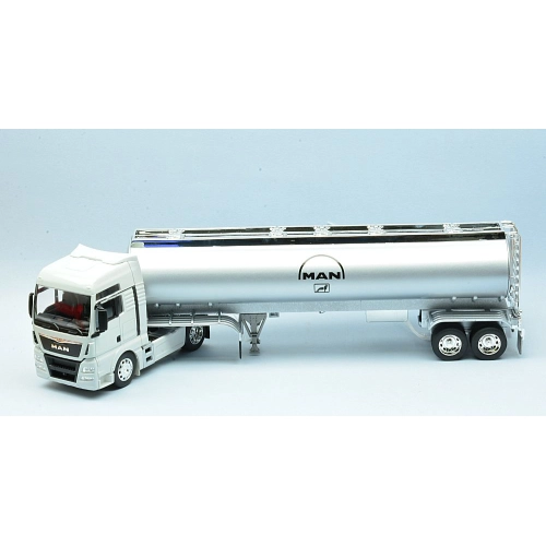 MAN TGX XXL TRACTOR CREAM WITH SILVER OIL TANKER 1:32 Welly Camion Modellino