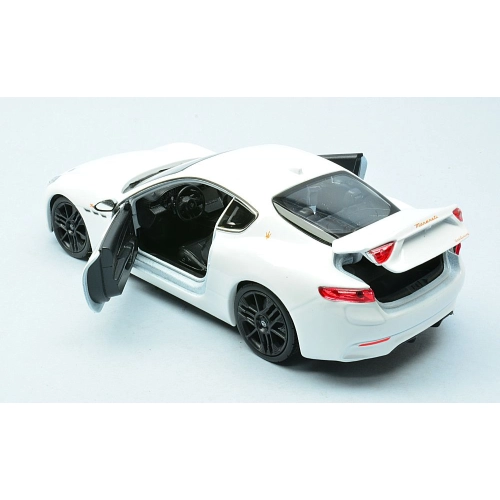 MASERATI GRAN TURISMO FOLGORE 2023 WHITE 1:24 Welly Auto Stradali Modellino