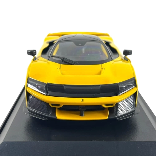 FERRARI F80 2024 YELLOW 1:18 Burago Auto Stradali Modellino
