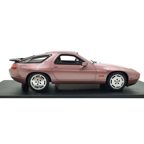 PORSCHE 928 S 1980 PINK 1:18 GT Spirit Auto Stradali Modellino