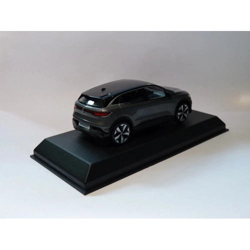 RENAULT MEGANE E-TECH 100% ELECTRIC 2022 SHADOW GREY & BLACK 1:43 Norev Auto Stradali Modellino