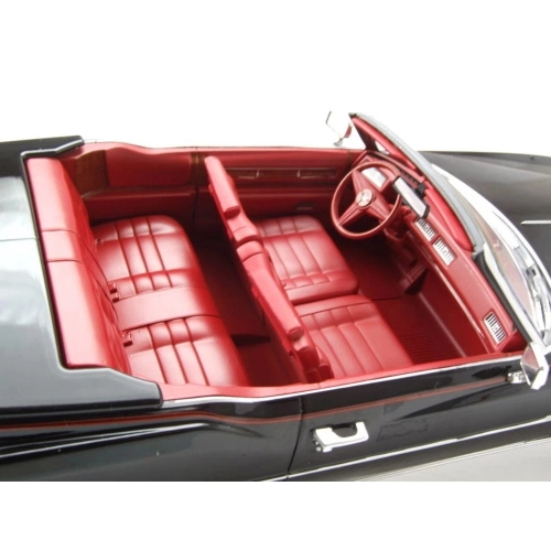 CADILLAC ELDORADO CONVERTIBLE 1976 BLACK 1:18 ModelCarGroup Auto Stradali Modellino